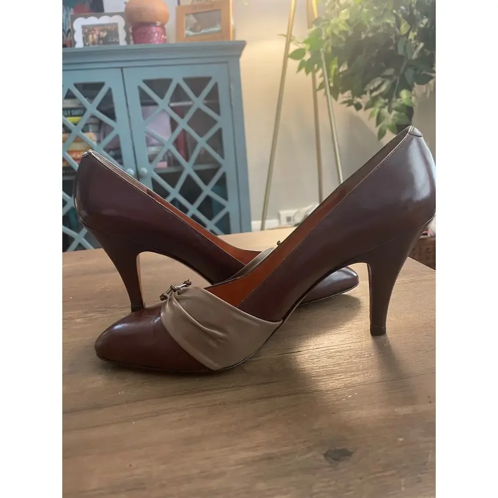 NWOT Vintage Amalfi by Rangoni Hanoi Heels